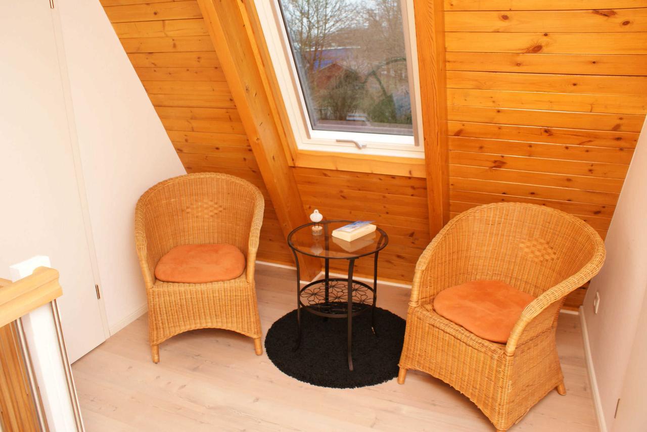 Zeltdachhaus Mit Moderner Ausstattung Villa Damp Buitenkant foto