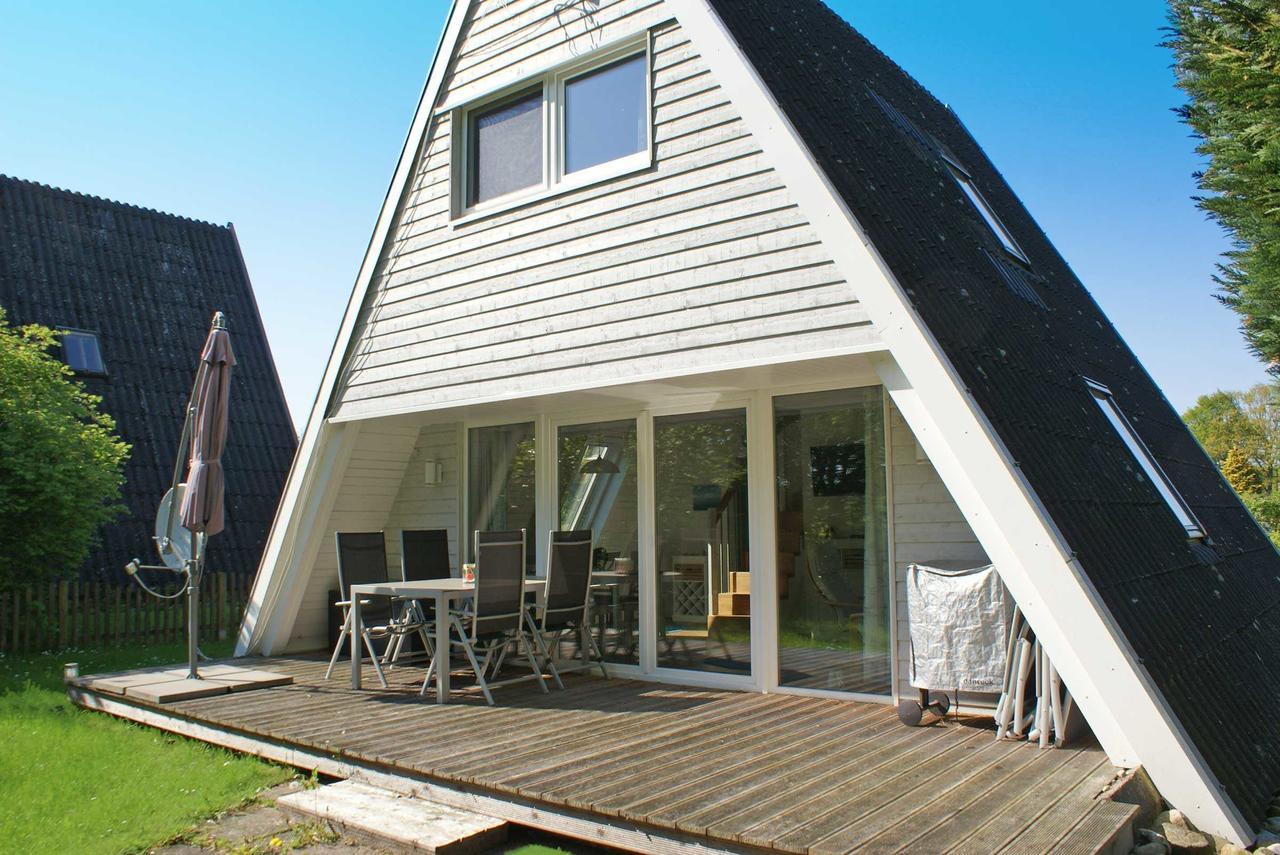 Zeltdachhaus Mit Moderner Ausstattung Villa Damp Buitenkant foto