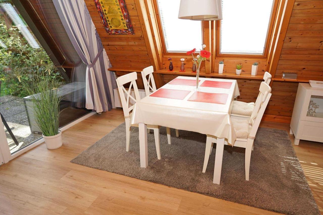 Zeltdachhaus Mit Moderner Ausstattung Villa Damp Buitenkant foto